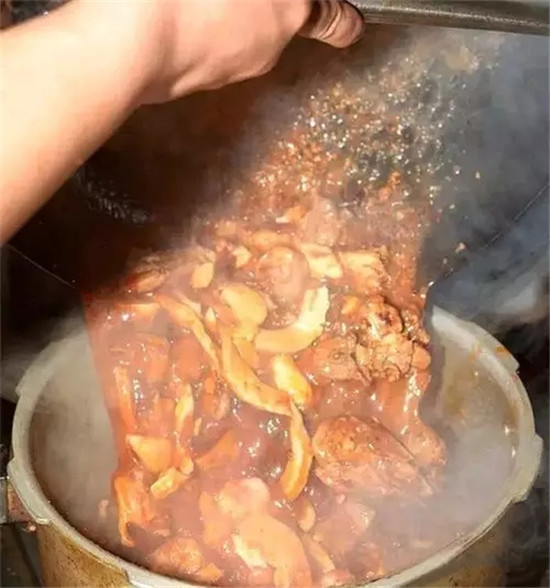 【热卖菜】三笋烧鸡