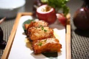百香果轻辣银鳕鱼