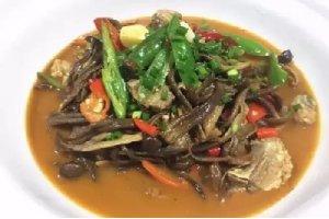 鹿茸菌焖排骨