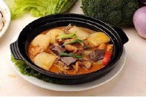 大肠鸭血煲