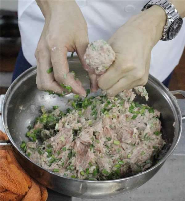 【家常菜】香煎蚬肉饼