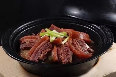 【家常菜】萝卜焖方肉