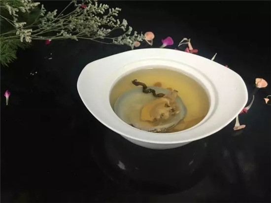 【融合菜】莲子石斛炖海蚌