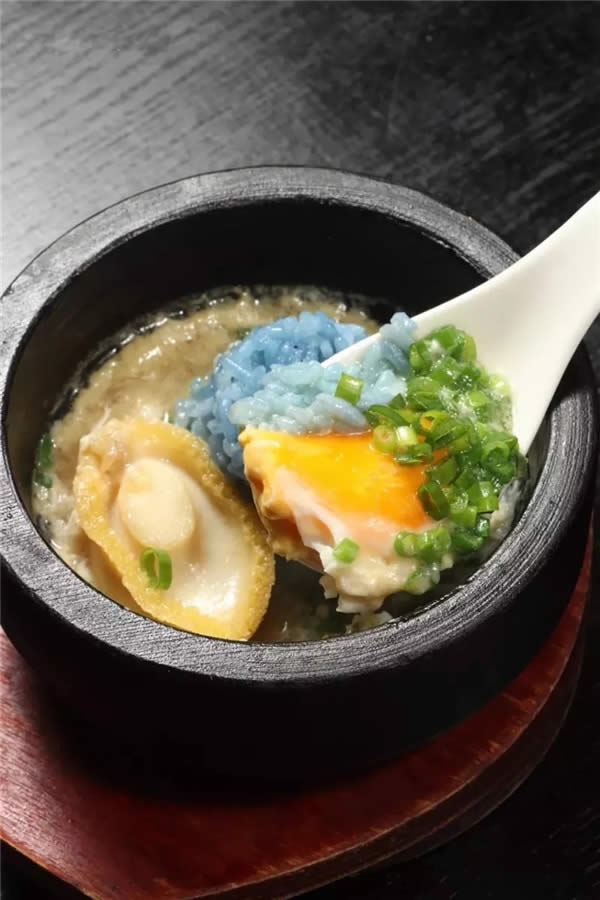 【创新菜】鲍鱼石锅土鸡蛋配米饭