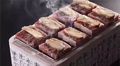 【热卖菜】炭烤松茸雪花牛肉