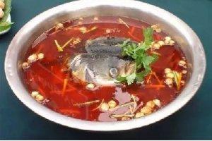 川味特色鱼头火锅的做法