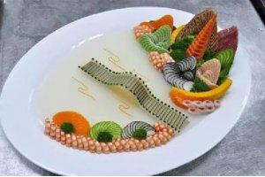 宝石流霞