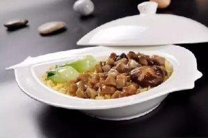鲜鲍辽参粒盖饭