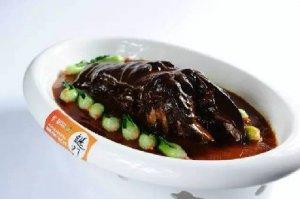 红扒牛蹄