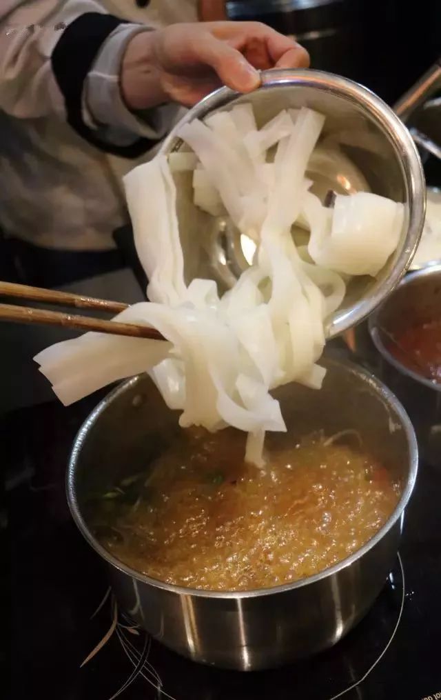 【特色面食】晋宁烧辣子卷粉