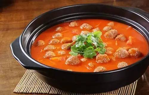 【家常菜】鲜茄汤浸细浆牛丸