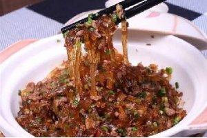 虾酱海胆焗粉条的做法