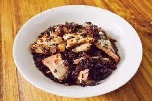 梅干菜蒸肉