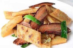 米豆腐炒腌肉