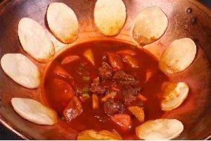 铜锅藏羊肉