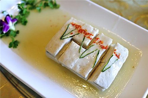 这种豆腐可以做出200+道菜，口味各异，实为四川一绝！