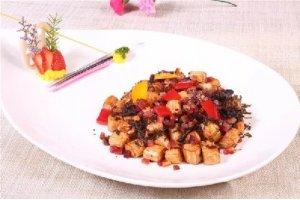 榄菜腊肉炒茭笋
