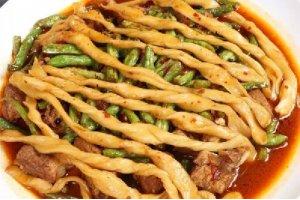 排骨豆角焖卷子