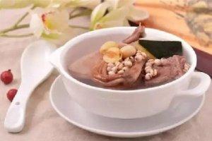 莲子冬瓜薏米煲水鸭的做法