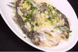 鸡油姜米蒸海鲈