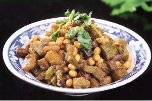 烀萝卜丁