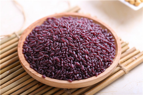 红米、黑米、绿米、黄米…你知道它们之间的区别吗？