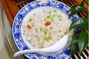 碧螺手剥河虾仁