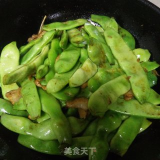 五花肉炖东北油豆的做法步骤：7