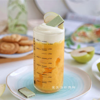 芒果香梨奶盖的做法
