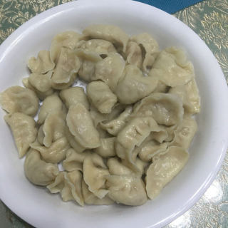 酸菜肉馅饺子的做法