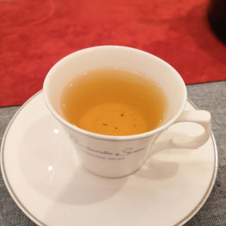 煮红枣陈皮与金边玫瑰花茶的做法