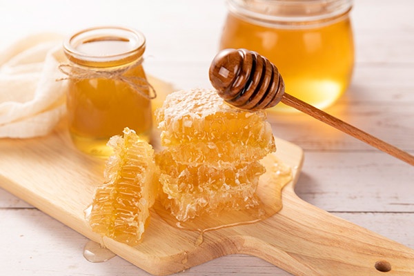 蜂蜜的功效与禁忌