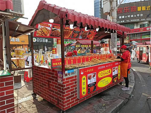 星级酒店也开始摆大排档了！“地摊经济”松捆城市再添5个！