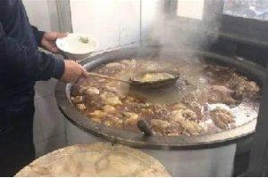国内首次！贵州一餐馆老板往汤里加“料”，被判终身禁止做餐饮！