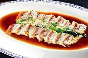 麒麟蒸龙趸鱼片