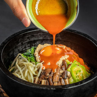 简易韩式石锅拌饭，看韩剧必备的做法