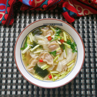 麻辣平菇猪肉馄饨
