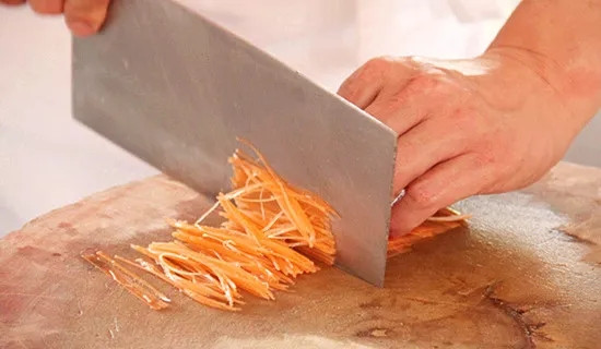 刀工对菜肴会产生什么影响？这些知识厨师一定要知道