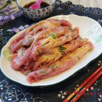 牛肉红米肠粉