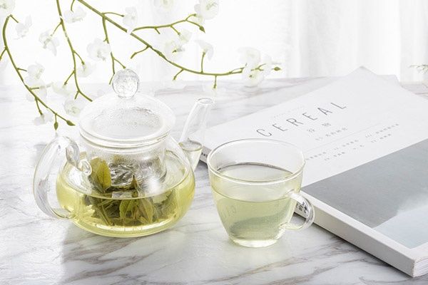 绿茶和枸杞能一起泡吗 绿茶和什么一起泡最好