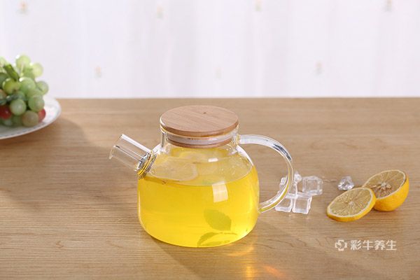 喝柠檬蜂蜜水的4大禁忌 喝柠檬蜂蜜水的注意事项