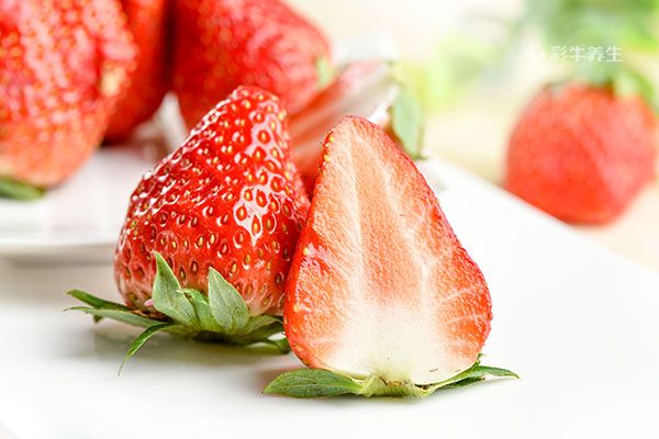 草莓怎么清洗最好 清洗草莓的注意事项