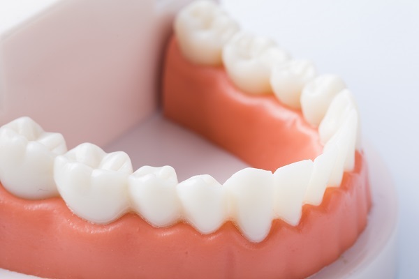 30岁整牙会有后遗症吗 牙齿矫正的好处