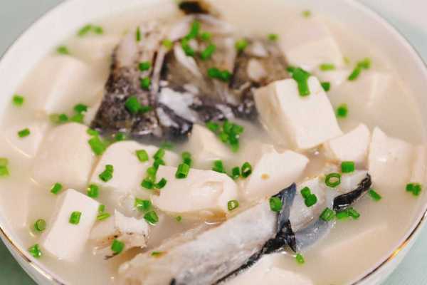 豆腐鱼头汤的禁忌 豆腐鱼头汤的营养价值