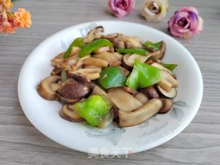 清炒赤松茸的做法步骤：7