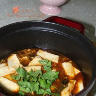 水煮酸菜杏鲍菇粉丝煲