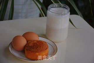 香蕉奶昔的做法步骤：5