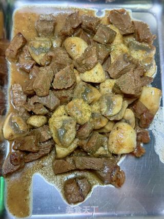 黄油口蘑牛肉粒的做法步骤：14