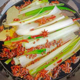 炸一锅料油才能成就美味