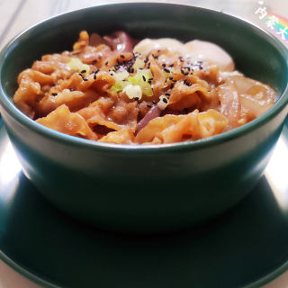 牛肉丼（牛肉饭）